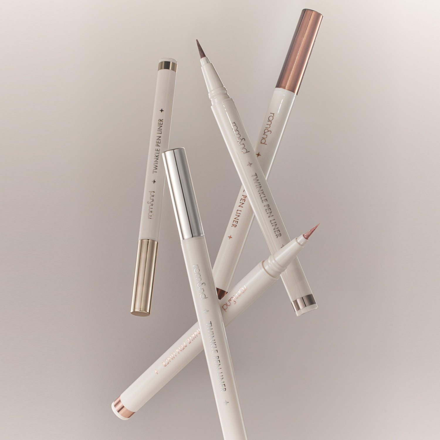 romnd Twinkle Pen Liner 0.5g
